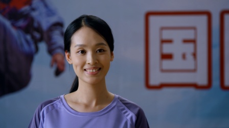 校园女大兵 25集