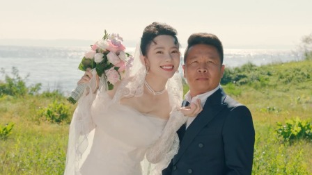 二龙湖&middot;&ldquo;村&rdquo;暖花开2 高光版 12集