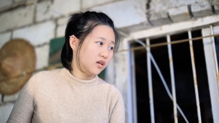 破产女总裁&middot;回乡当村长 6集