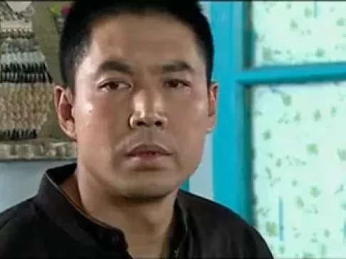 女人的村庄 3集