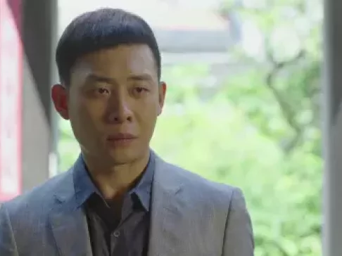 我的亲爹和后爸 35集