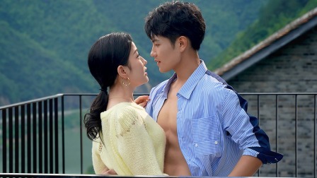 如何在无脑霸总漫里艰难求生 14集