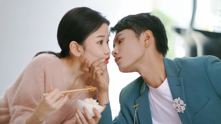 如何在无脑霸总漫里艰难求生 5集