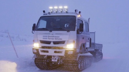 可可百科365 雪地工程车英雄 18集